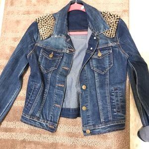 Embellished denim jacket!!!!